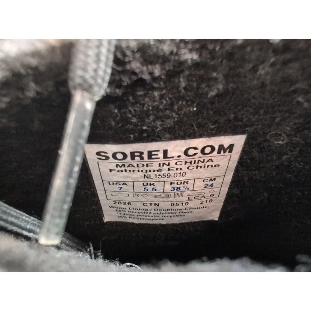 Sorel Boots Womens‎ Sz 7 Patent Black Rain Waterproof Dahlia NL1559-010